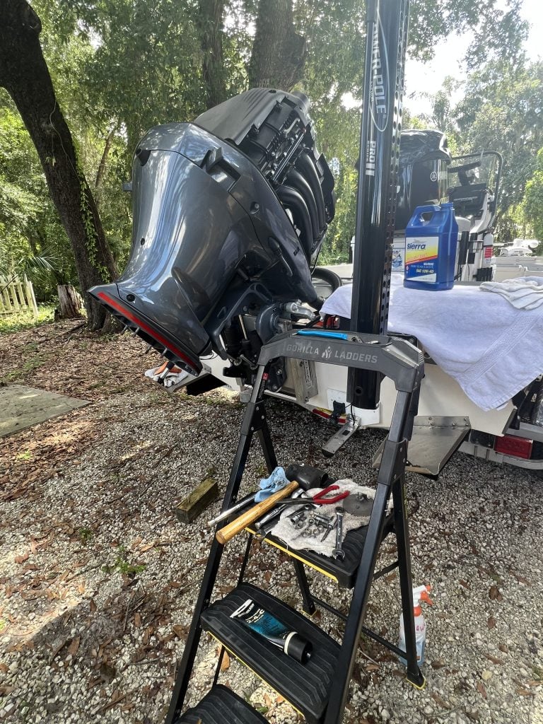 Outboard motor repair by Makin Waves mobile marine mechanic